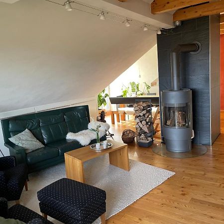 Ferienwohnung Nussbaum-Nest Hausen  Luaran gambar