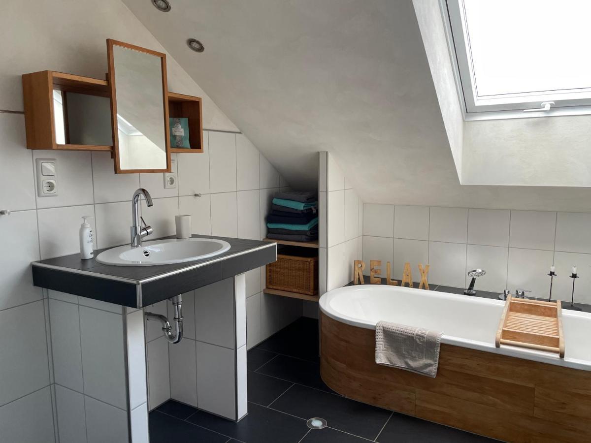 Ferienwohnung Nussbaum-Nest Hausen  Luaran gambar