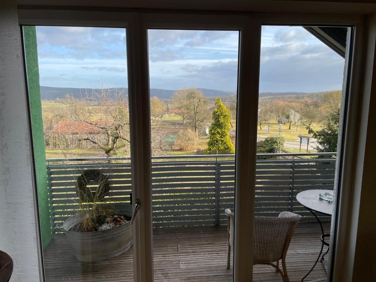 Ferienwohnung Nussbaum-Nest Hausen  Luaran gambar